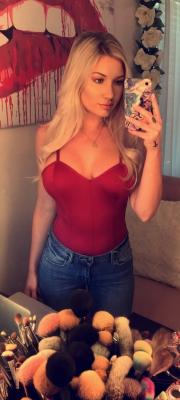 Проститутка-индивидуалка из Киева ИРА  ВЫЕЗД за 300 грн в час