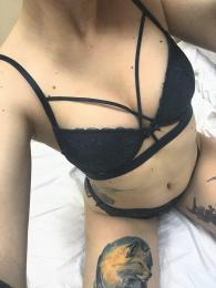 Проститутка-индивидуалка из Киева КАРАМЕЛЬКА  с 3 размером груди