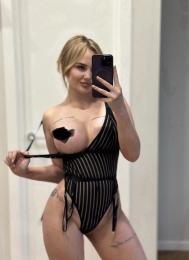 Индивидуалка-проститутка из Киева Тоня предлагающая стриптиз профи