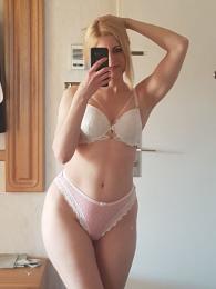 Индивидуалка Слава. Фото проститутки Киева