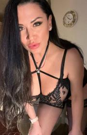 Проститутка-индивидуалка из Киева Вероника VIP с телефоном 0688611405