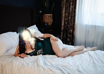 Проститутка-индивидуалка из Киева Анна с телефоном 0636372735