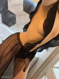 Проститутка-индивидуалка Влада у метро 