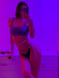 Проститутка-индивидуалка Настя у метро 