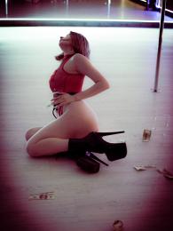 Проститутка-индивидуалка из Киева Амелия 19 лет