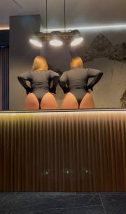 Индивидуалка-проститутка из Киева Двійнята на выезд