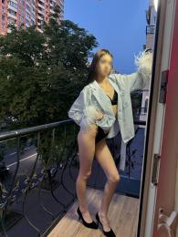 Проститутка-индивидуалка из Киева Вика 19 лет