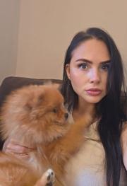 Индивидуалка-проститутка из Киева KetMistress предлагающая стриптиз не профи