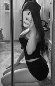 Проститутка-индивидуалка из Киева Вика 20 лет