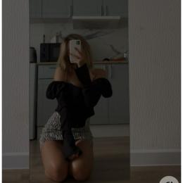 Проститутка-индивидуалка из Киева Мила с телефоном 0635359772