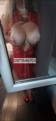 Индивидуалка-проститутка из Киева Юля анальчик и кун предлагающая фото/видео съемка